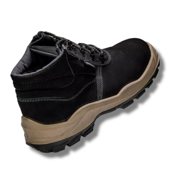 BOTINA COM CADARÇO  MOD. BAF PRETO - BRACOL - CA 40872